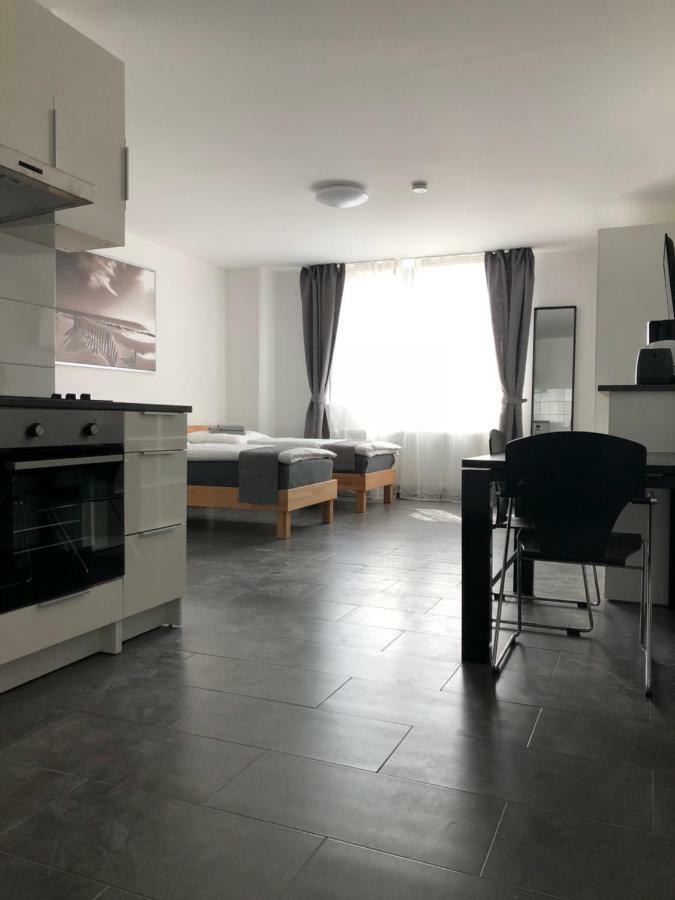 Libarty Appartments Корнвестхайм Екстериор снимка